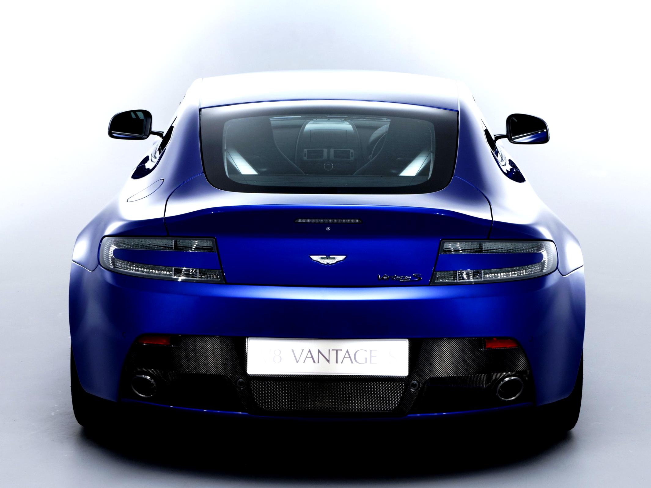 Aston Martin V8 Vantage S 2011 #13