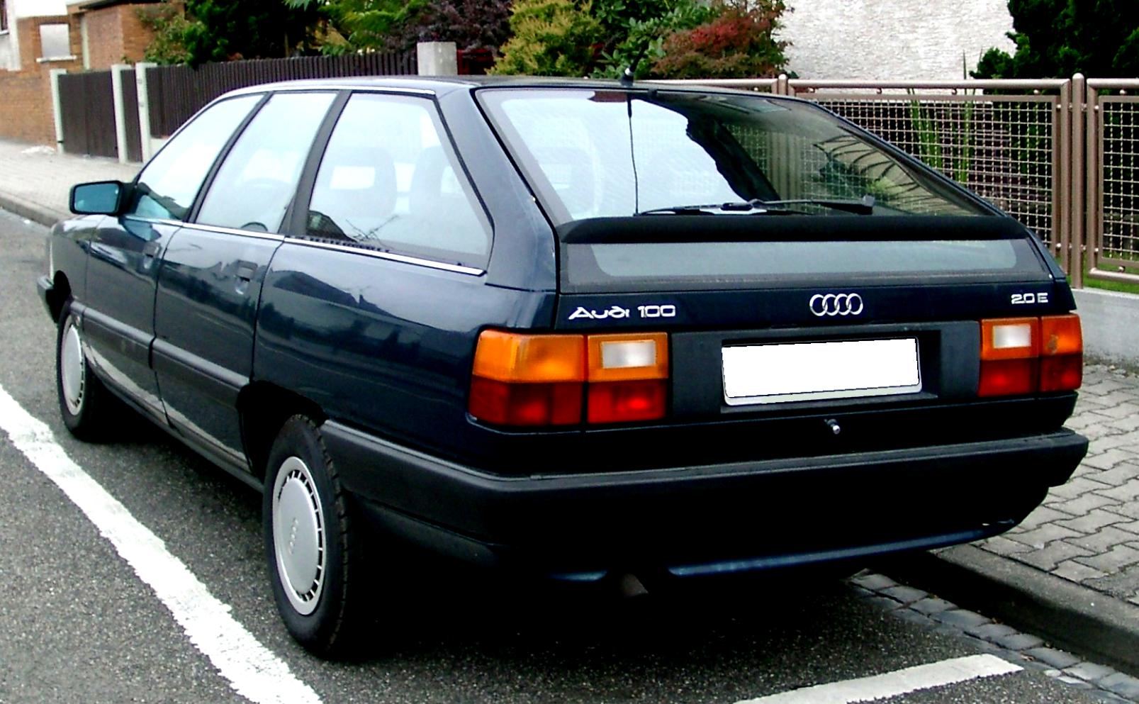 Audi 100 Avant C3 1983 #2