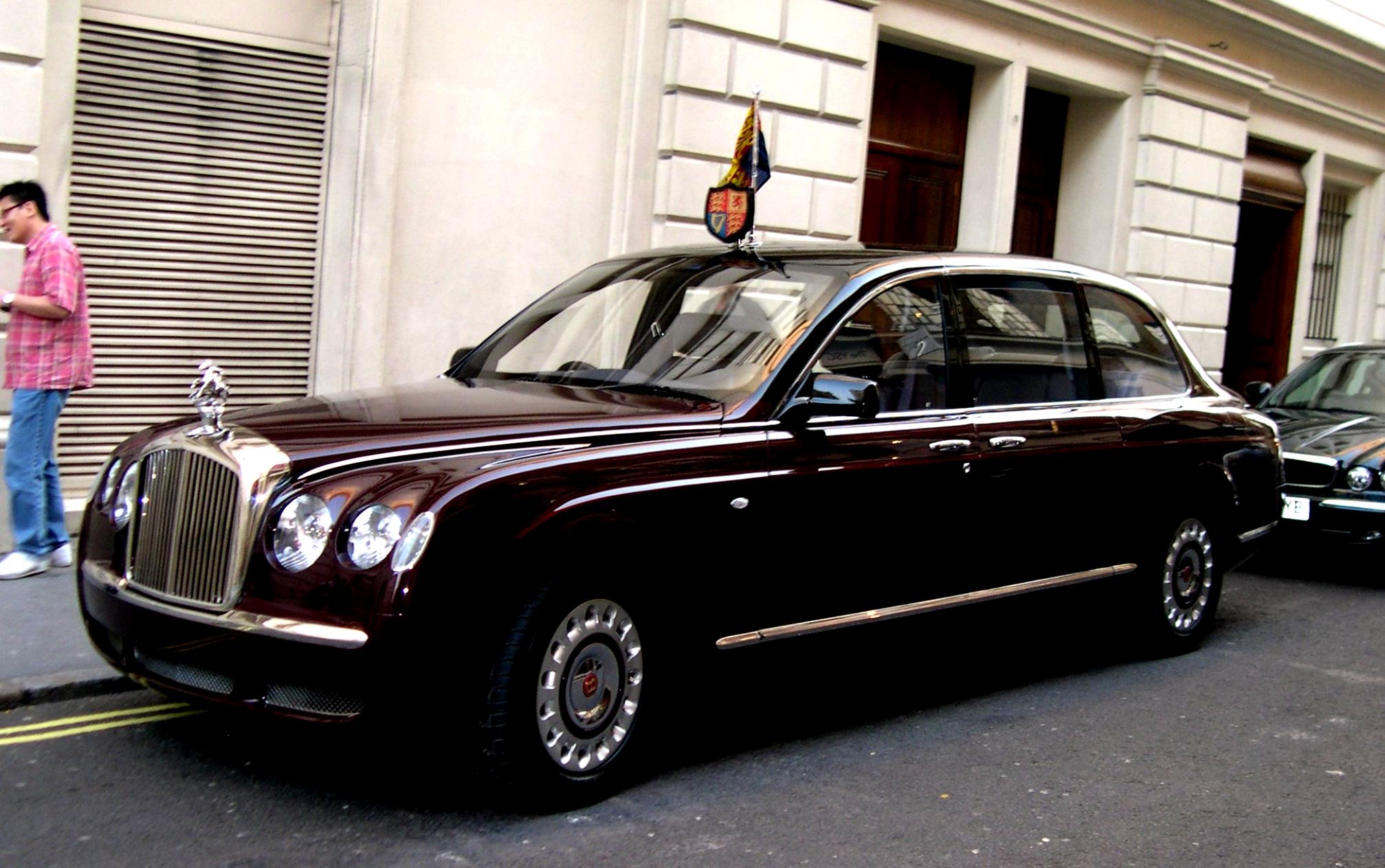 Bentley State Limousine 2002 #1