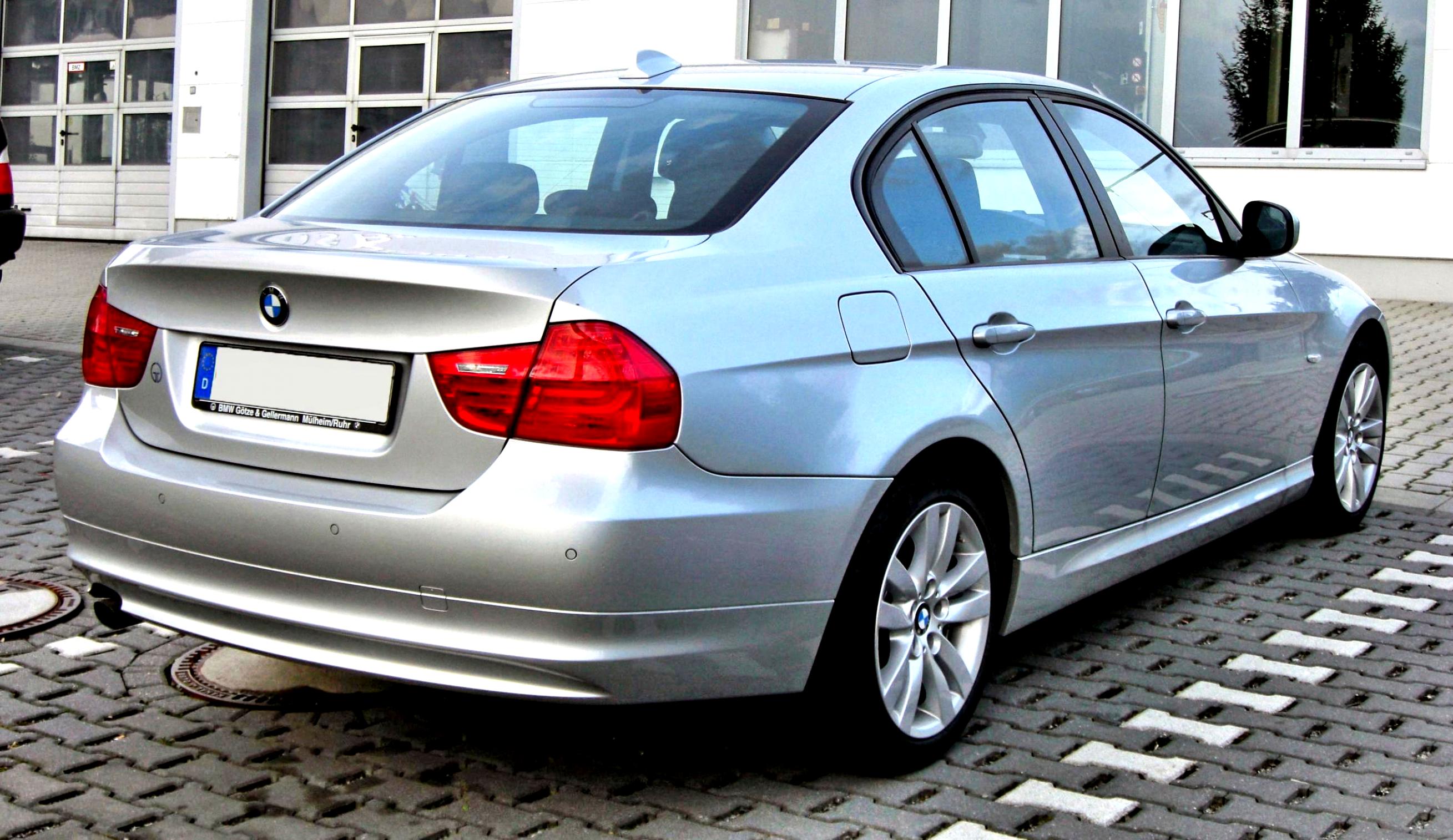 BMW 3 Series E90 2008 #4