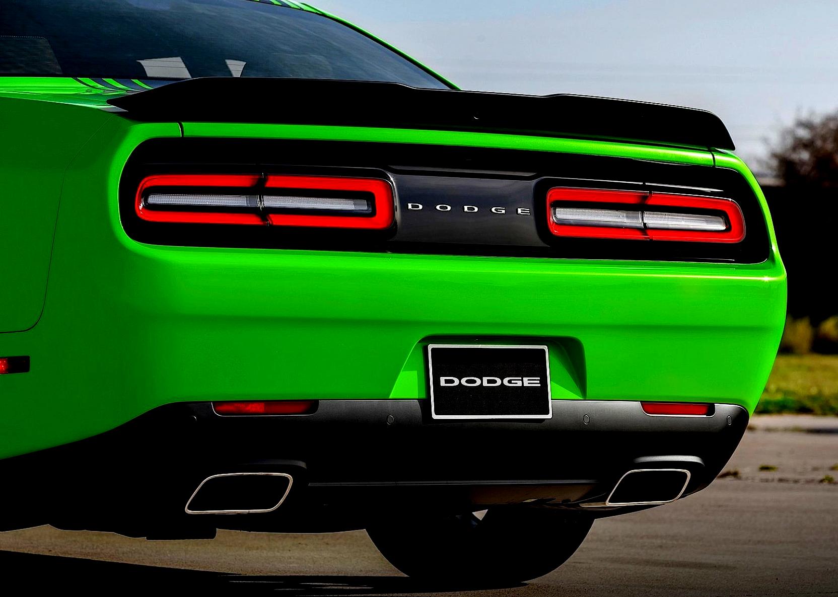 Dodge Challenger 2015 #120