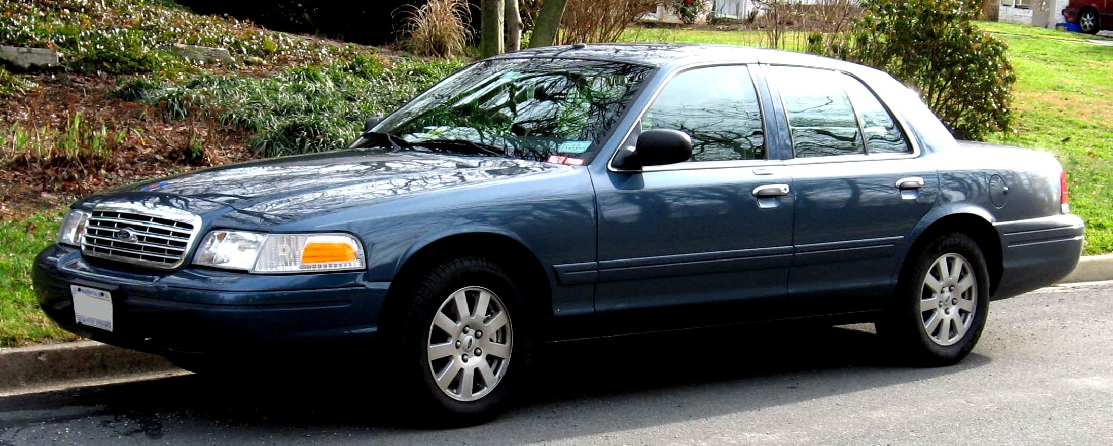 Ford Crown Victoria 1998 #2