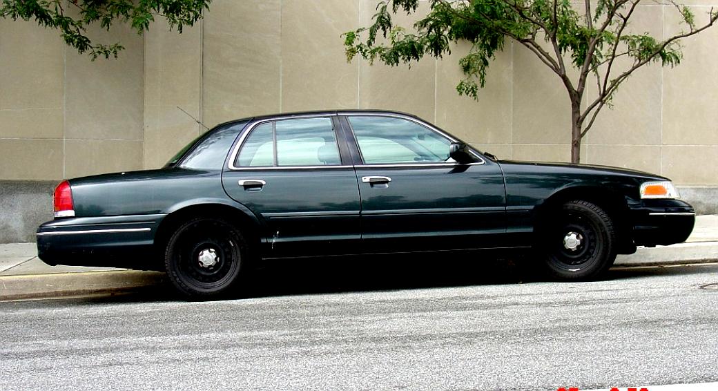 Ford Crown Victoria 1998 #15