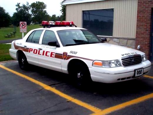 Ford Crown Victoria 1998 #32