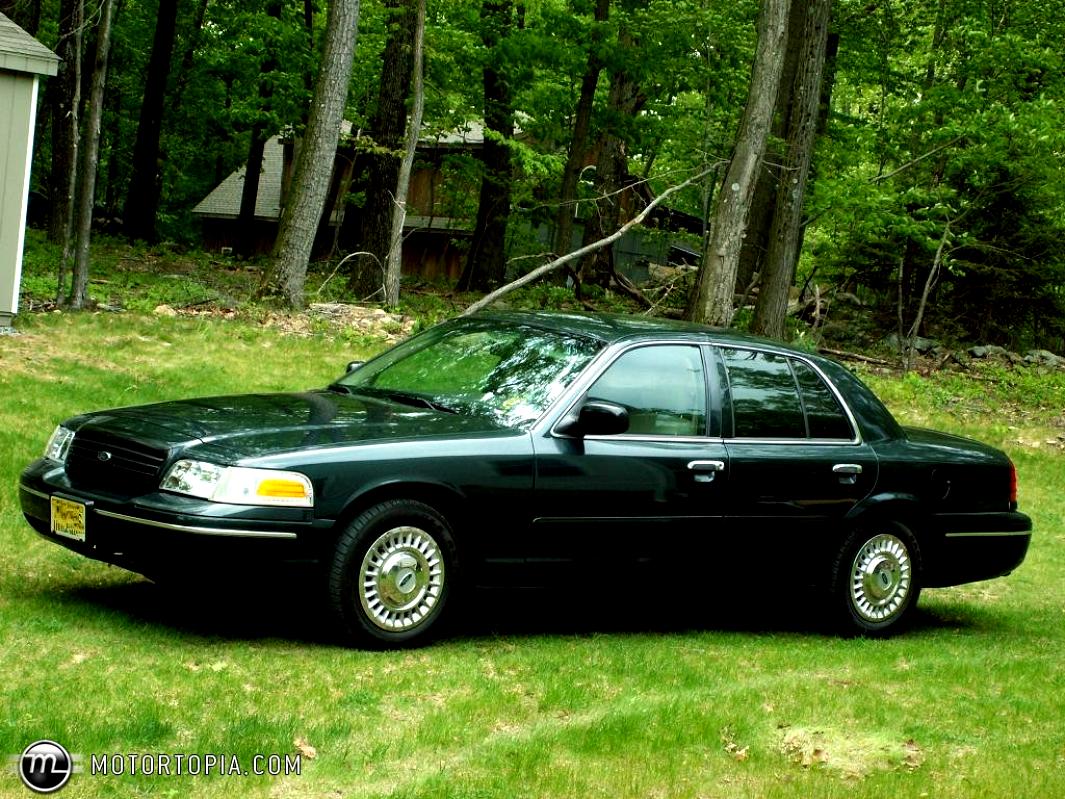 Ford Crown Victoria 1998 #34