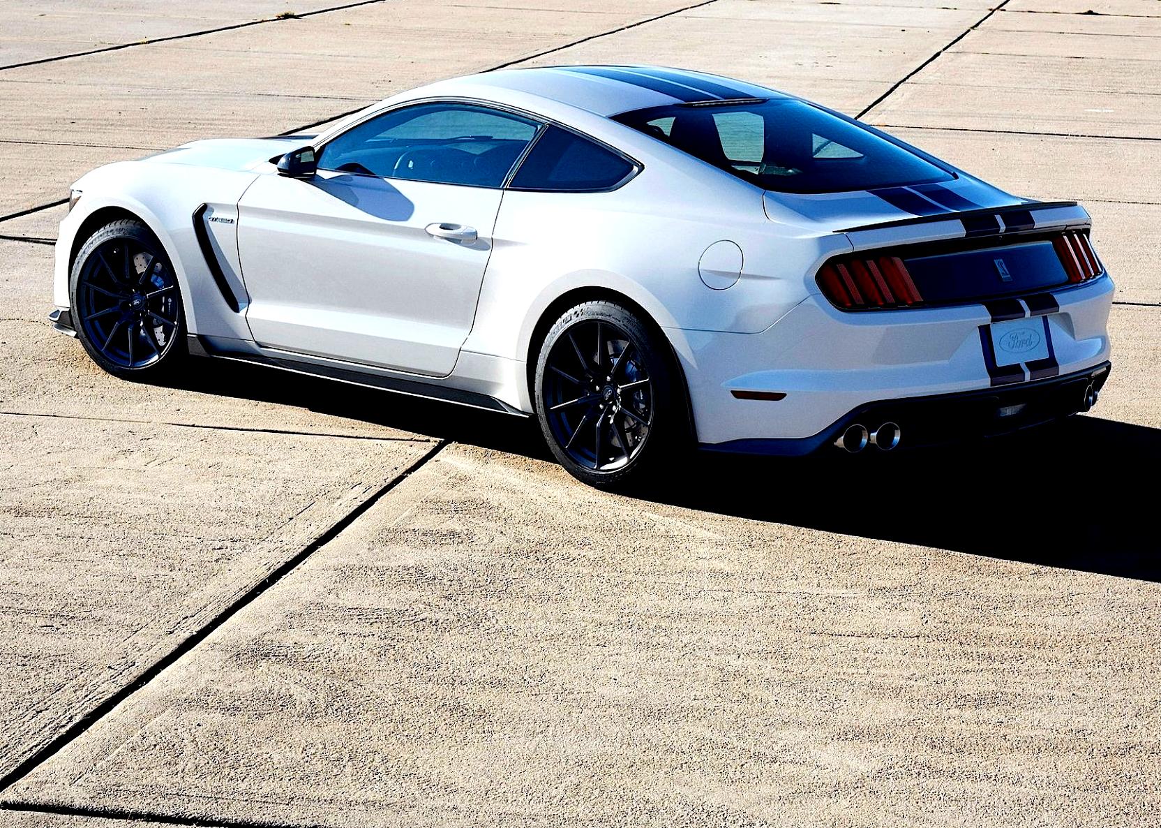 Ford Mustang Shelby GT350 2015 #4