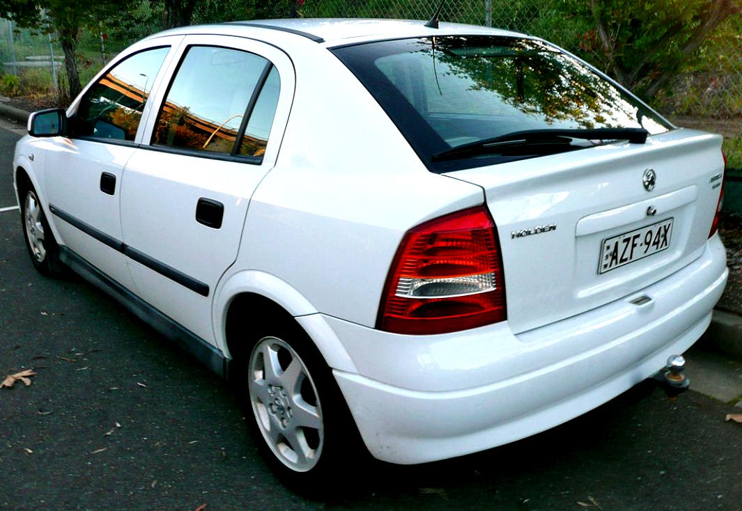 Holden Astra 5 Doors 2003 #12