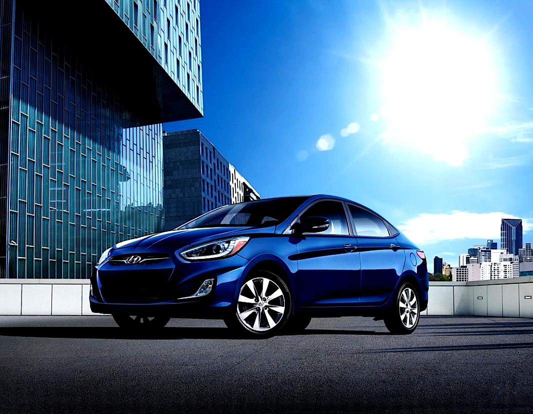 Hyundai Accent 4 Doors 2011 #28