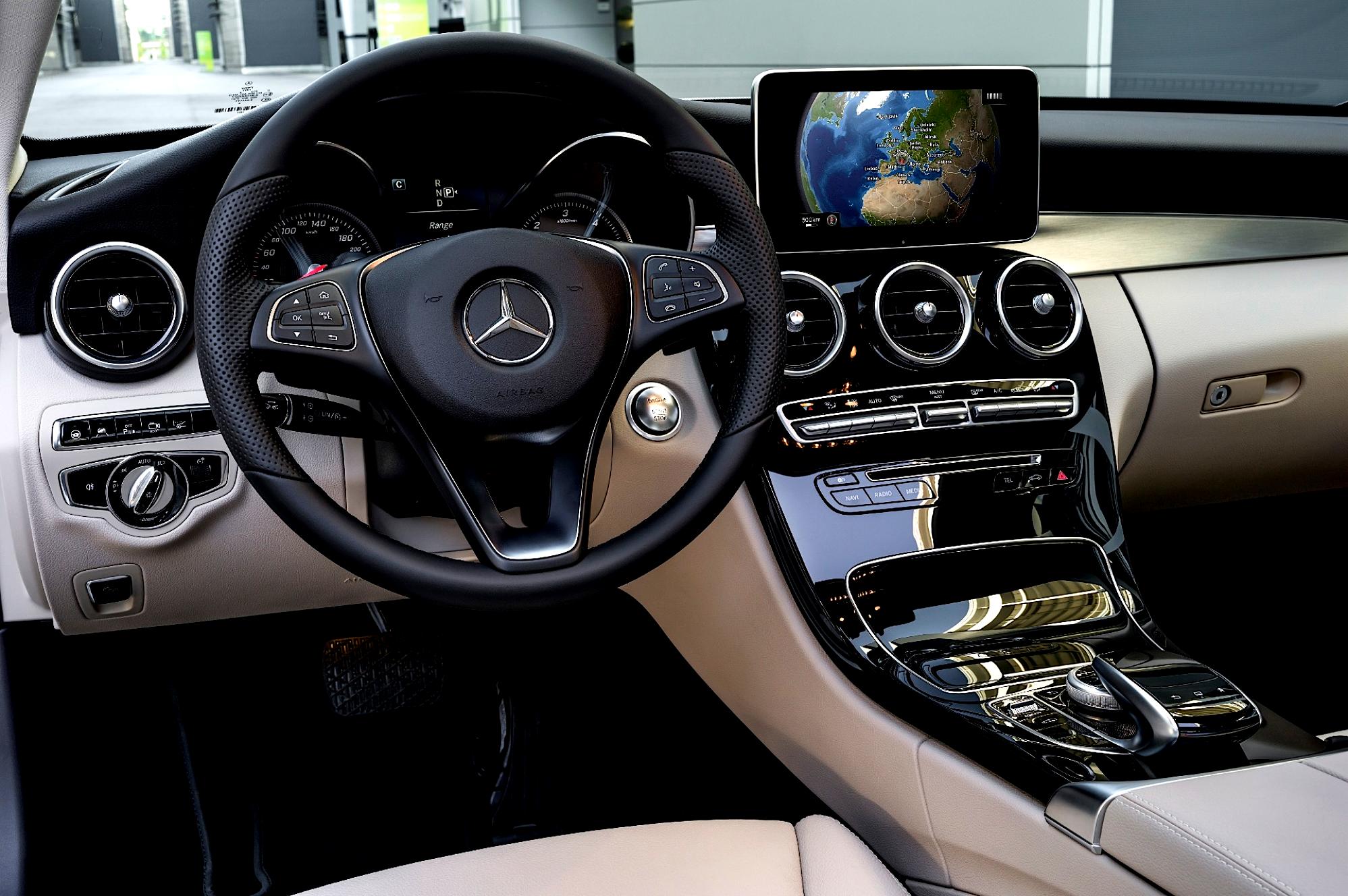 Mercedes Benz C-Class W205 2014 #76
