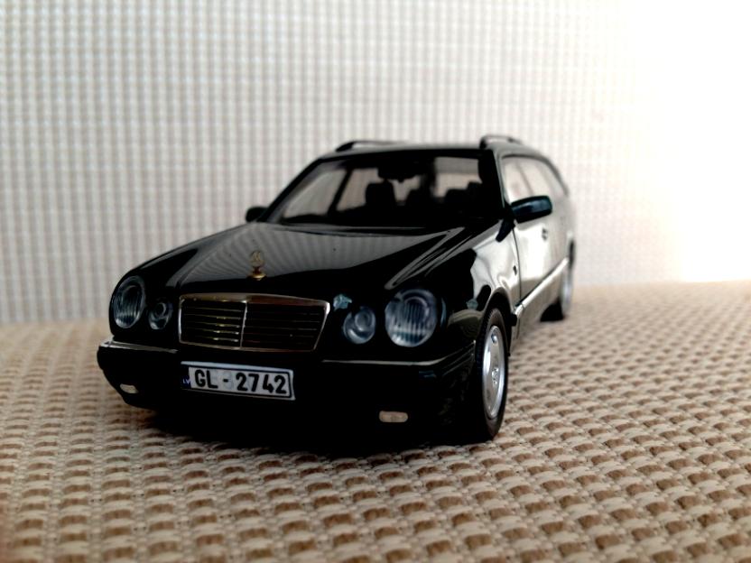 Mercedes Benz E-Klasse T-Modell S210 1999 #24