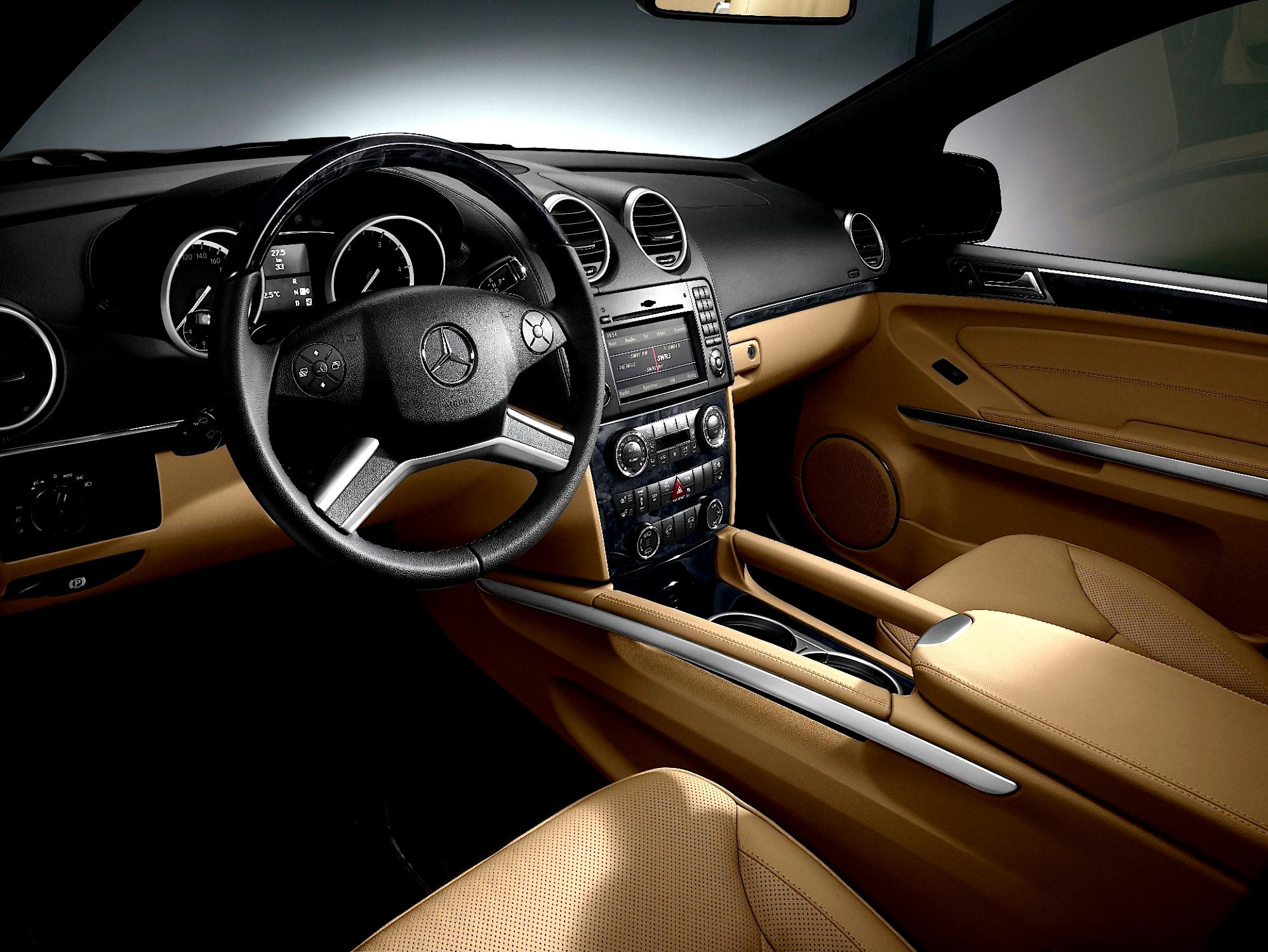 Mercedes Benz GL-Klasse X164 2009 #105