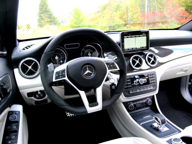 Mercedes Benz GLA 45 AMG 2014 #60