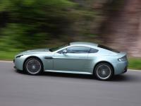 Aston Martin V12 Vantage 2009 #25