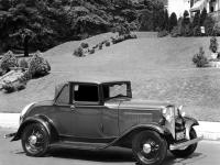 Ford Deluxe Roadster 1932 #02