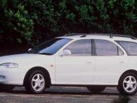Hyundai Lantra Wagon 1995 #01