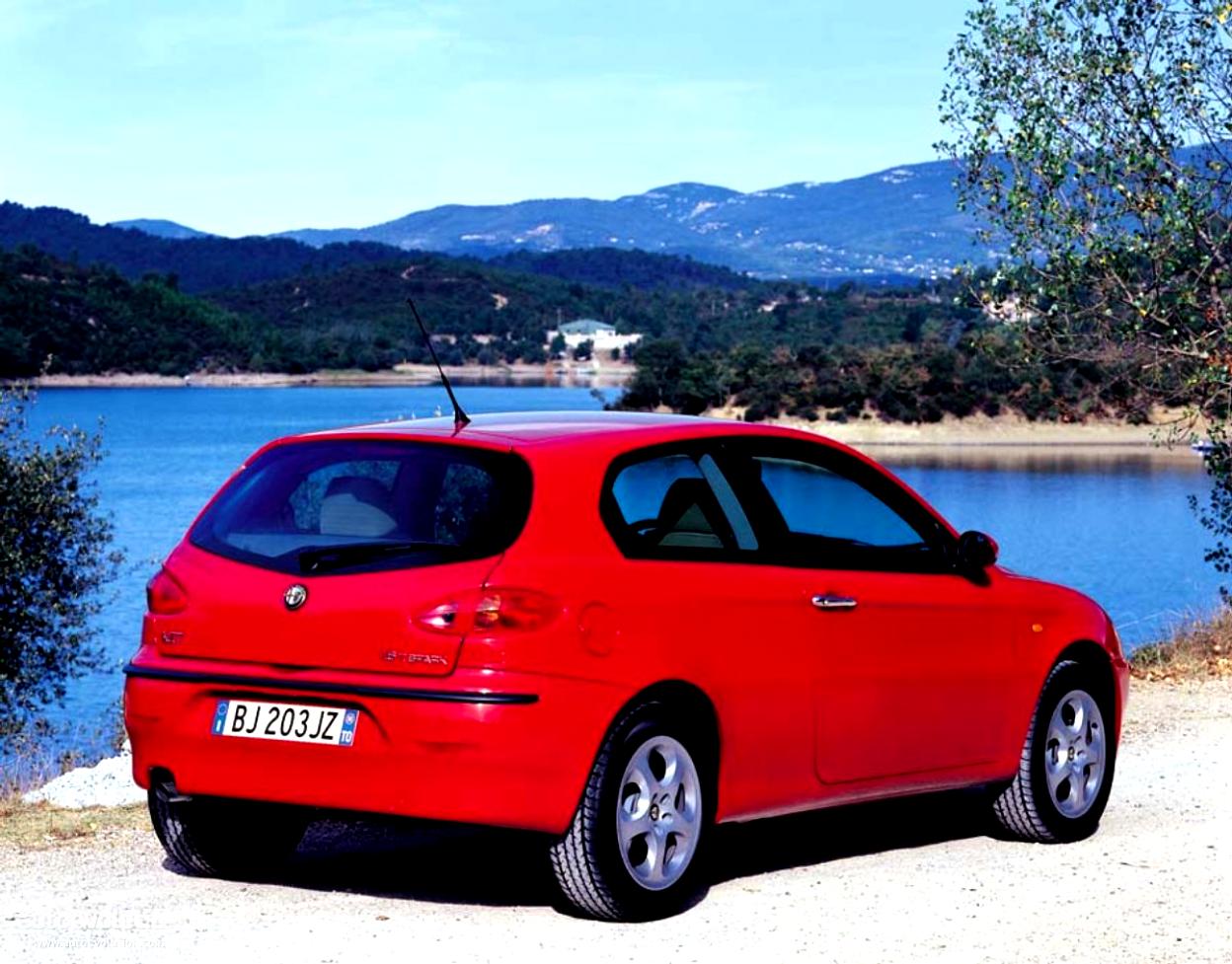 Alfa Romeo 147 3 Doors 2000 #14