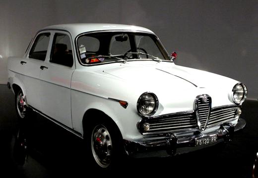 Alfa Romeo Giulietta Berlina 1955 #12