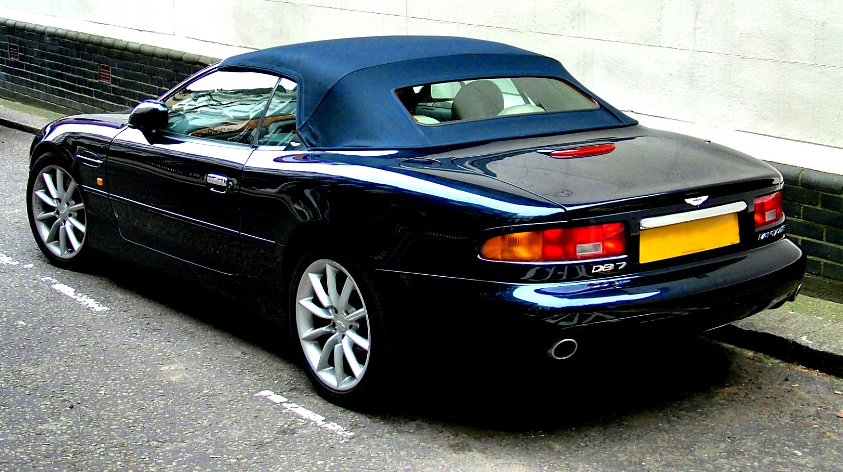 Aston Martin DB7 Coupe 1993 #8