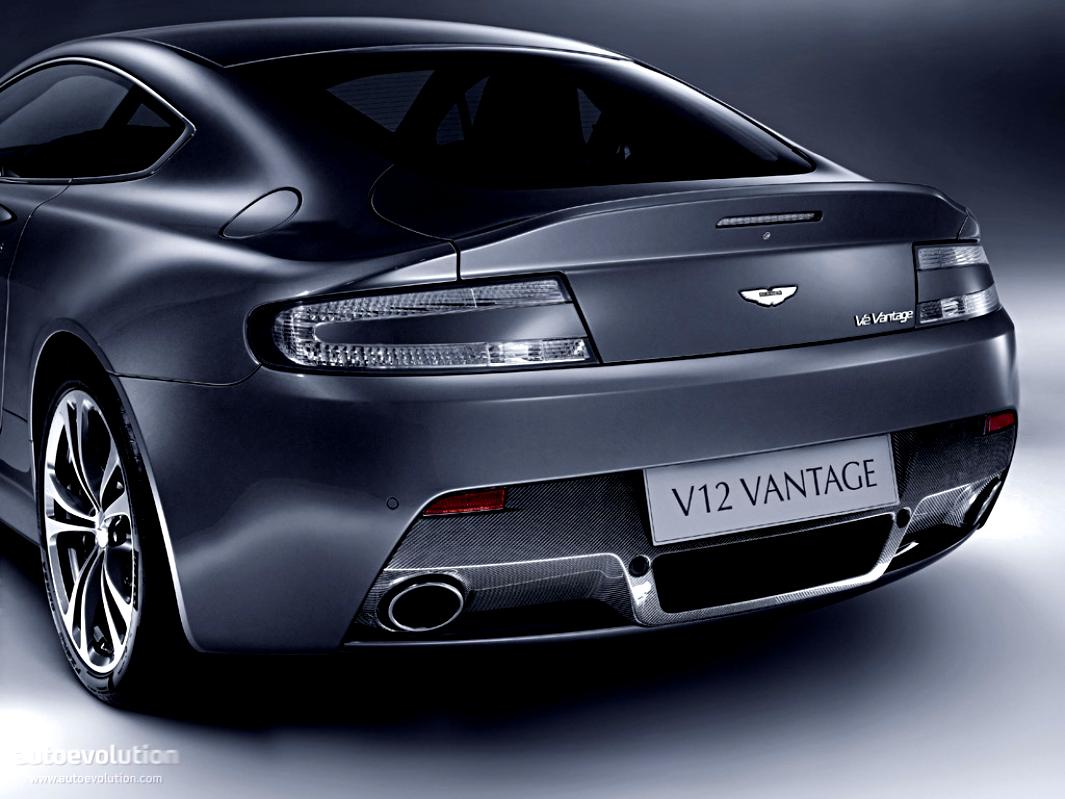 Aston Martin V12 Vantage 2009 #22