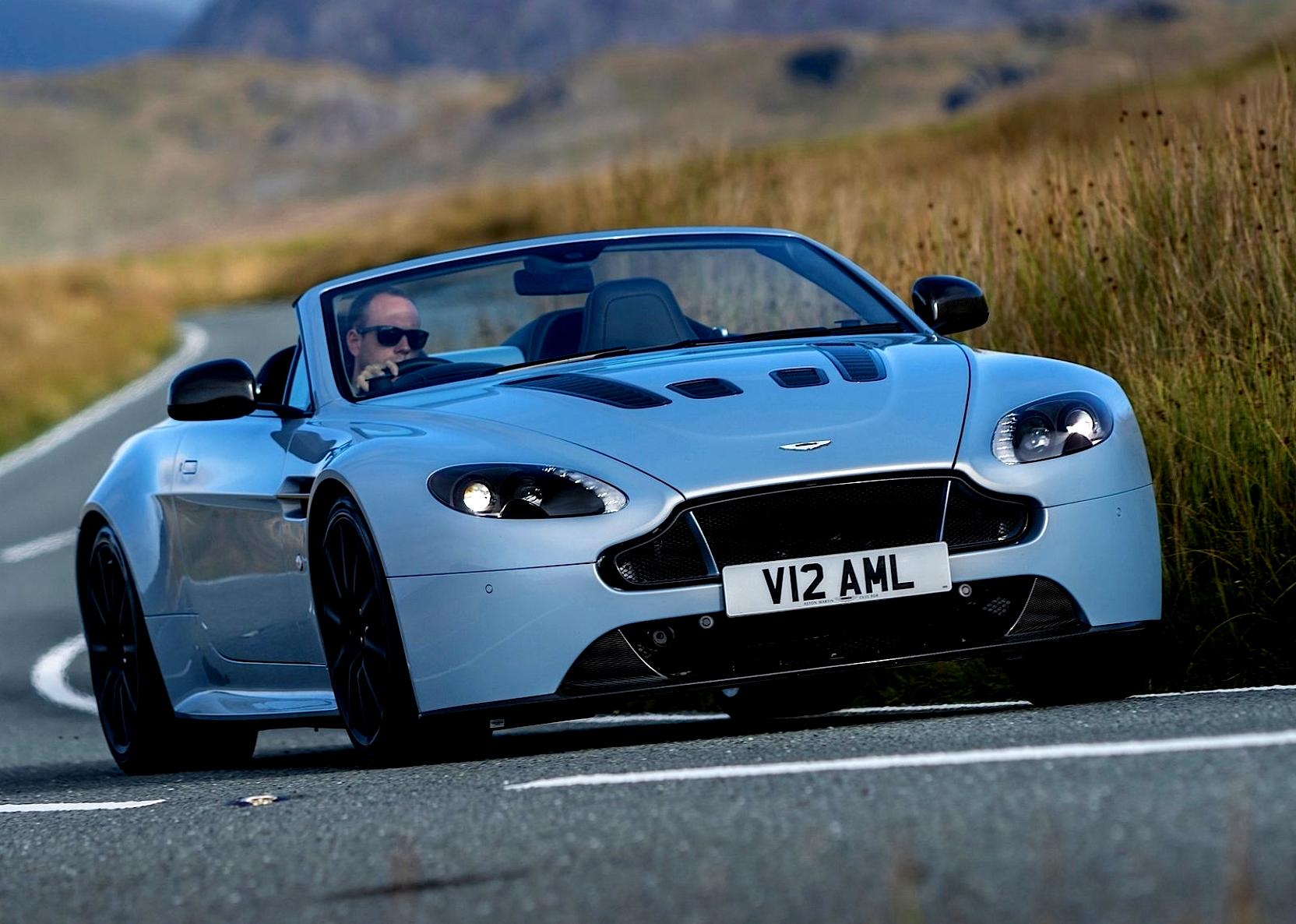 Aston Martin V12 Vantage S Roadster 2014 #56