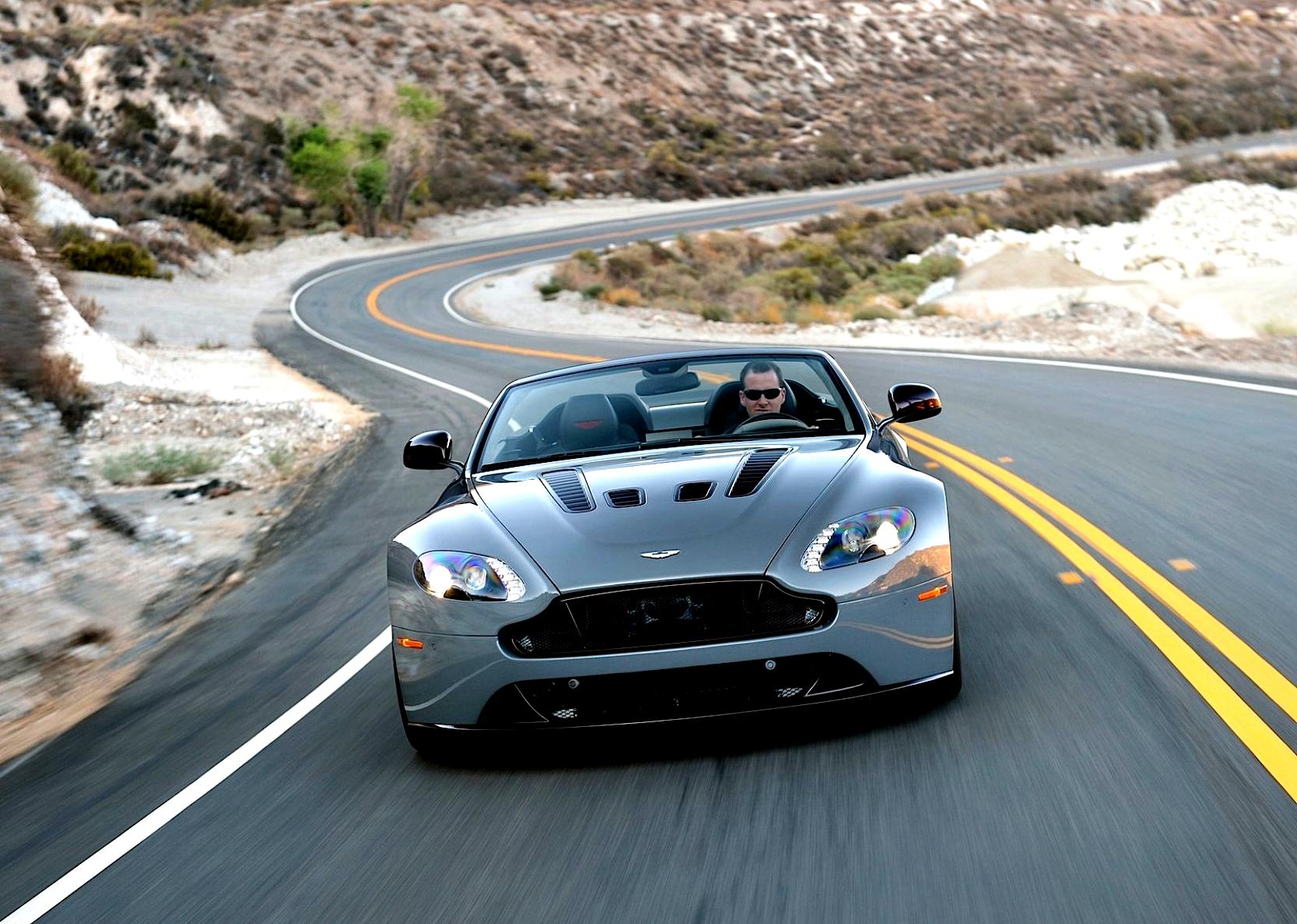 Aston Martin V12 Vantage S Roadster 2014 #78