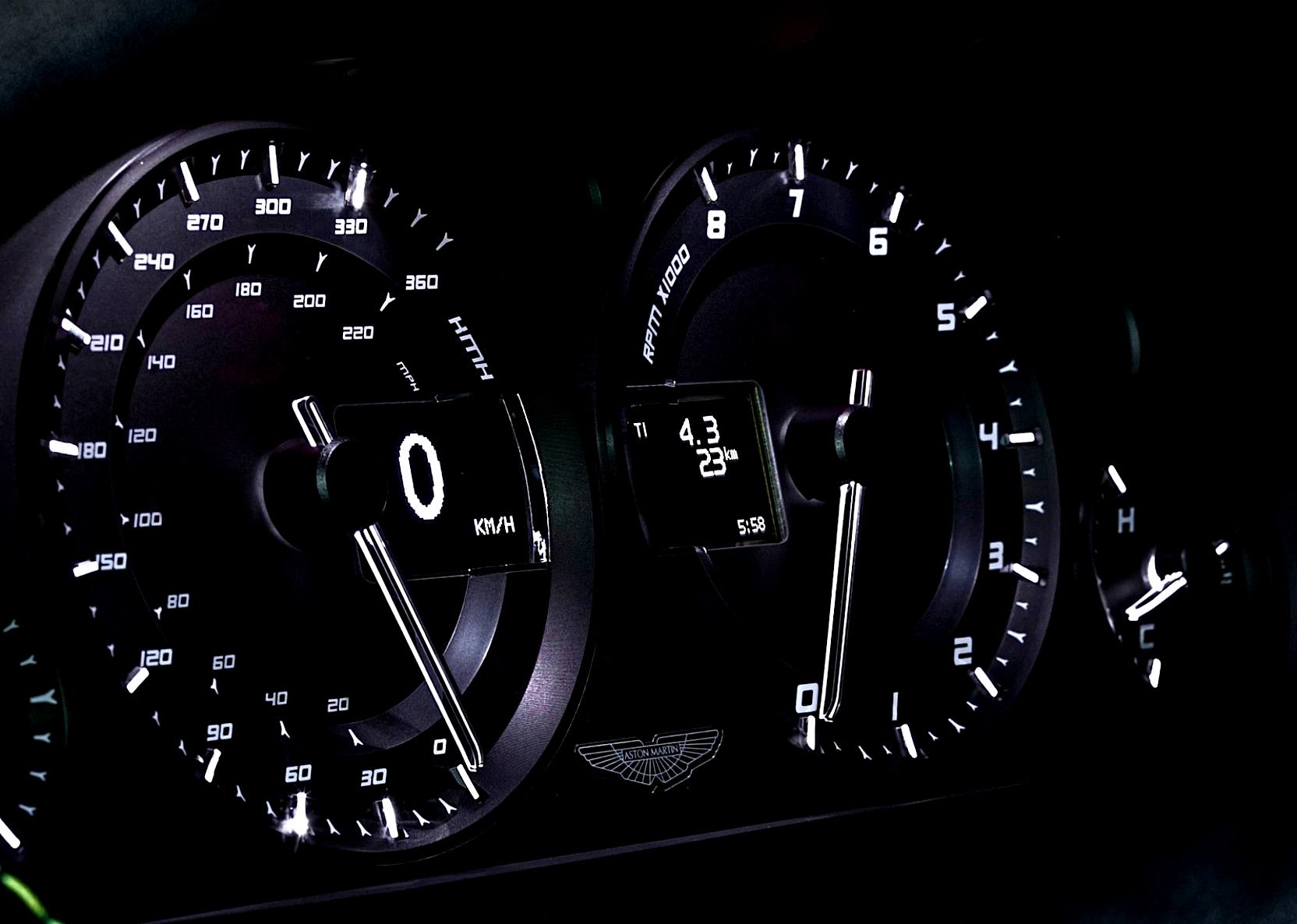 Aston Martin V8 Vantage N430 2014 #29