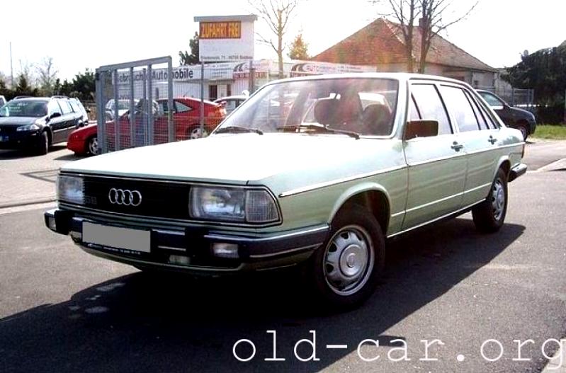 Audi 100 C2 1976 #4