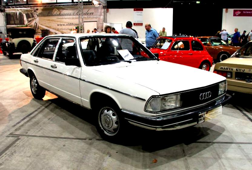 Audi 100 C2 1976 #5