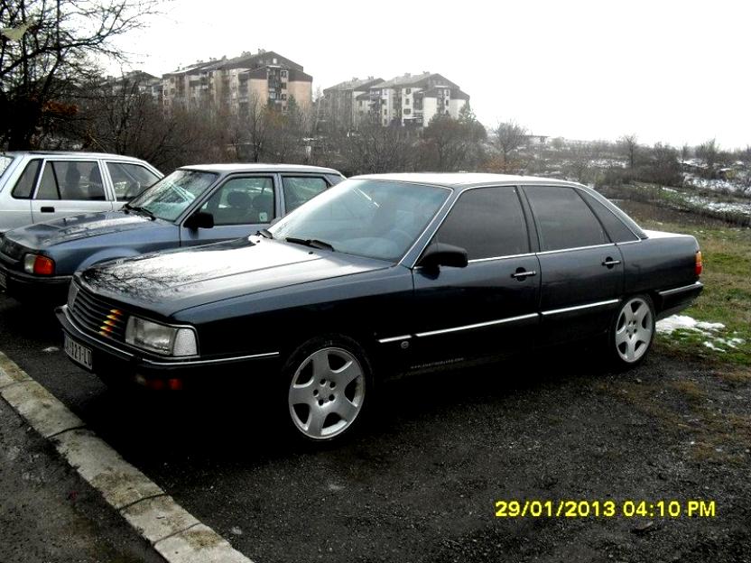 Audi 200 1984 #19