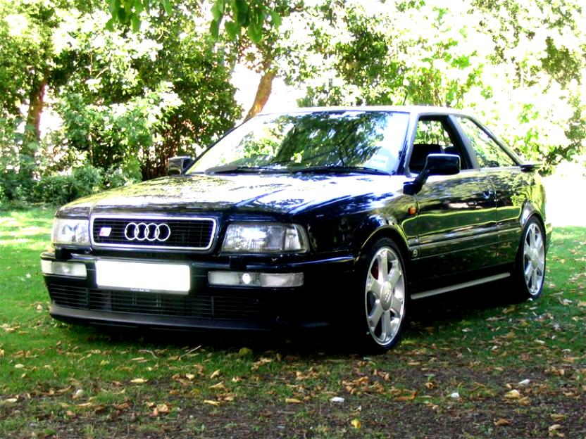 Audi 80 S2 B4 1993 photos #21 on MotoImg.com