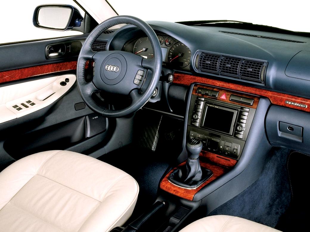 Audi A4 1994 #1