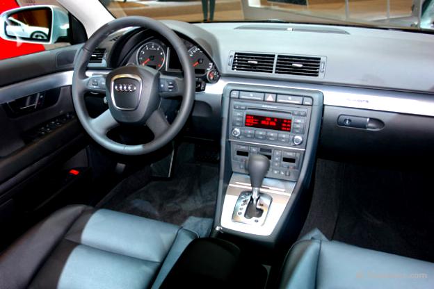 Audi A4 2004 #56
