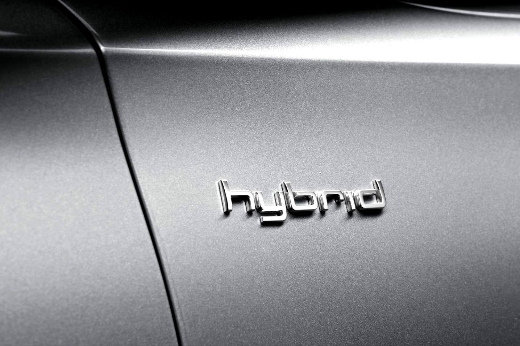 Audi A8 D4 2010 #5