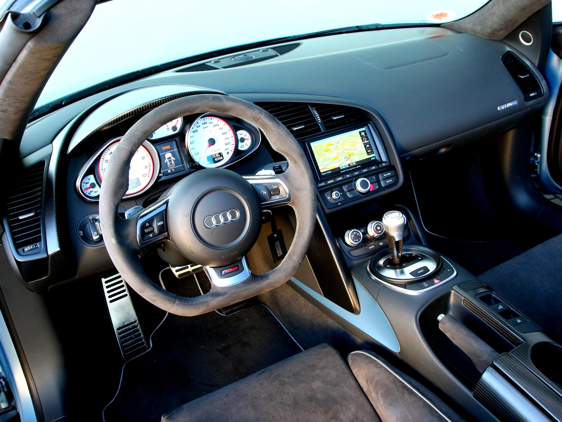 Audi R8 GT Spyder 2011 #49