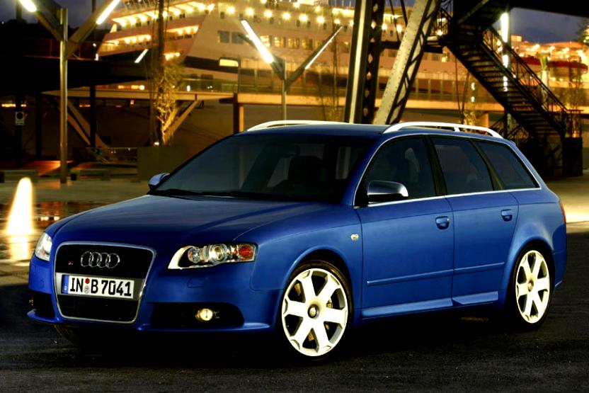 Audi RS4 Avant 2006 #10