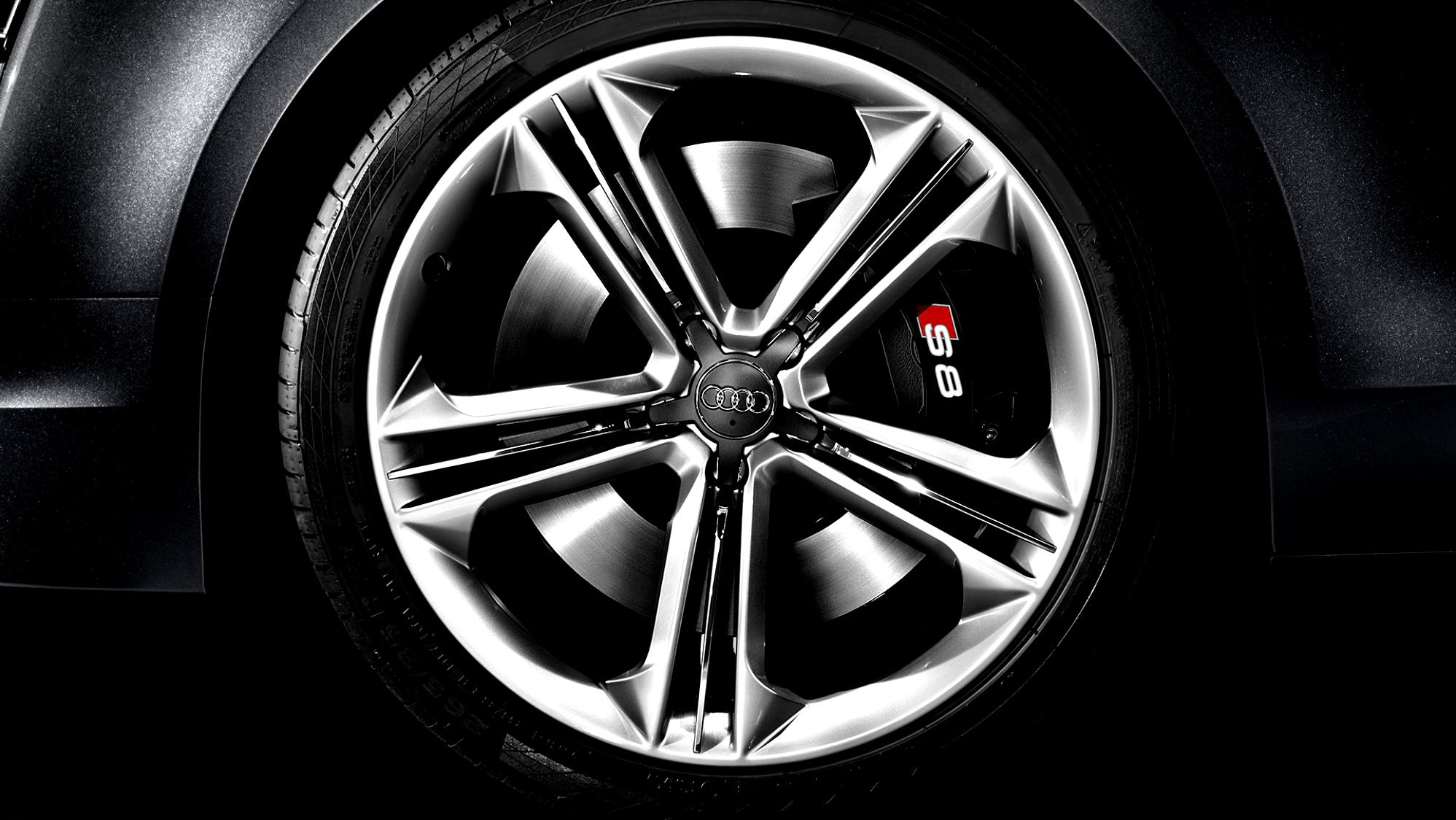 Audi S8 2013 #31