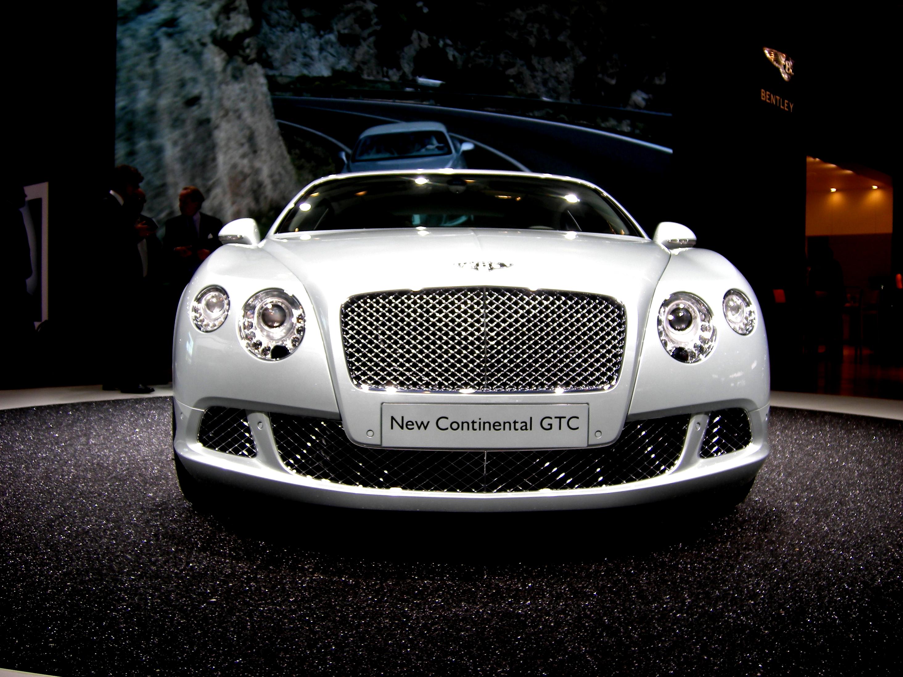 Bentley Continental GTC 2011 #119