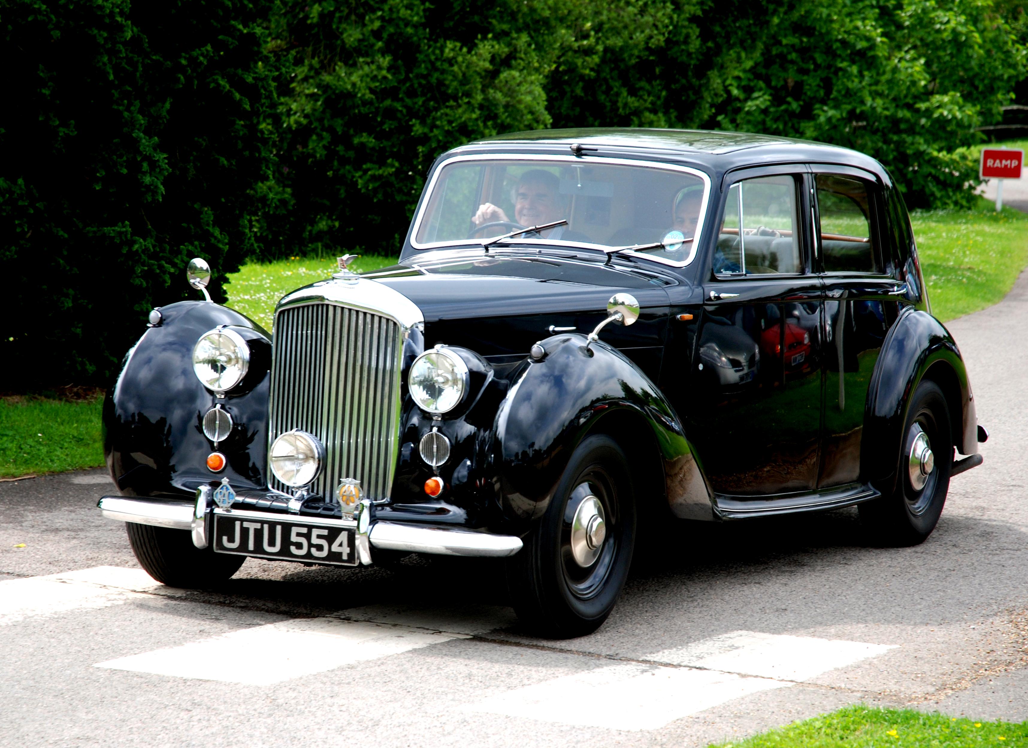 Bentley Mk VI Saloon 1946 #4