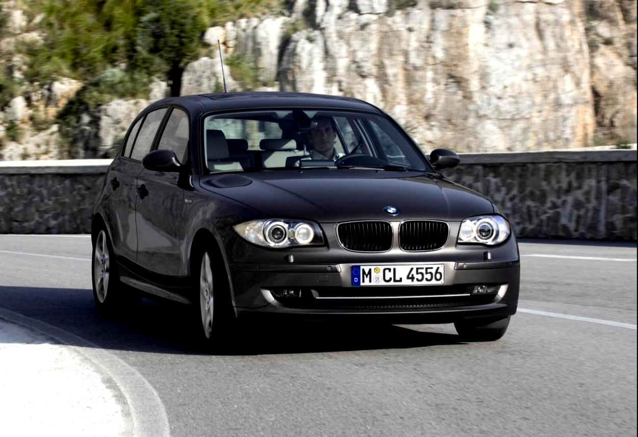 BMW 1 Series E87 2007 #8