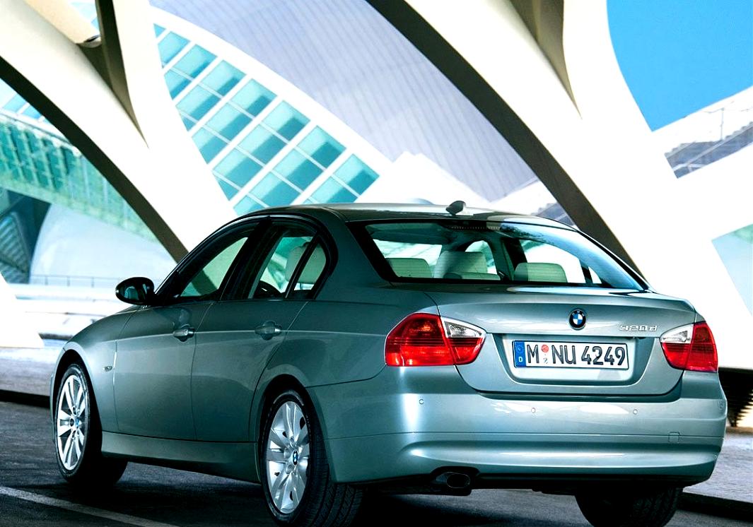 BMW 3 Series E90 2005 #5