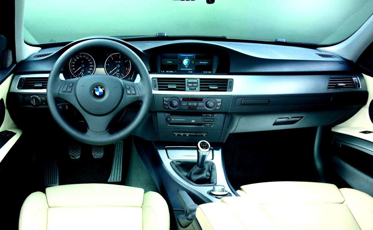 BMW 3 Series E90 2005 #6