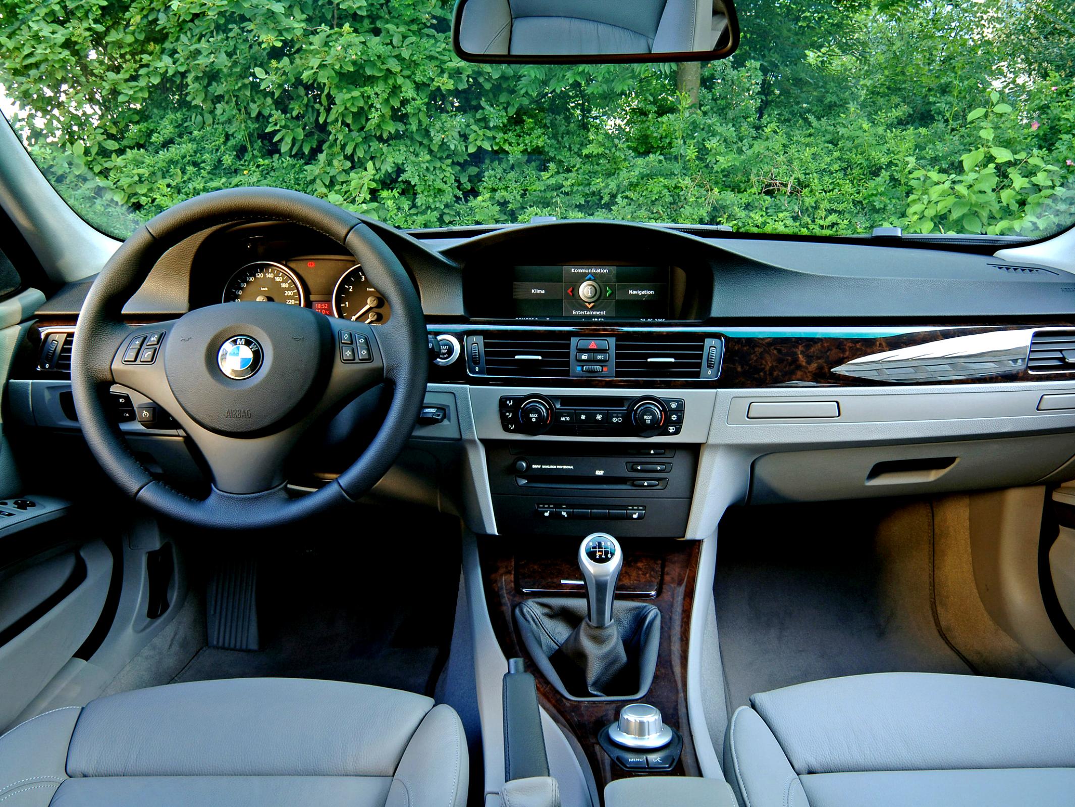 BMW 3 Series Touring E91 2005 #12