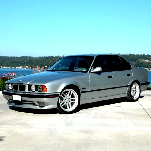 BMW 5 Series E34 1988 #1