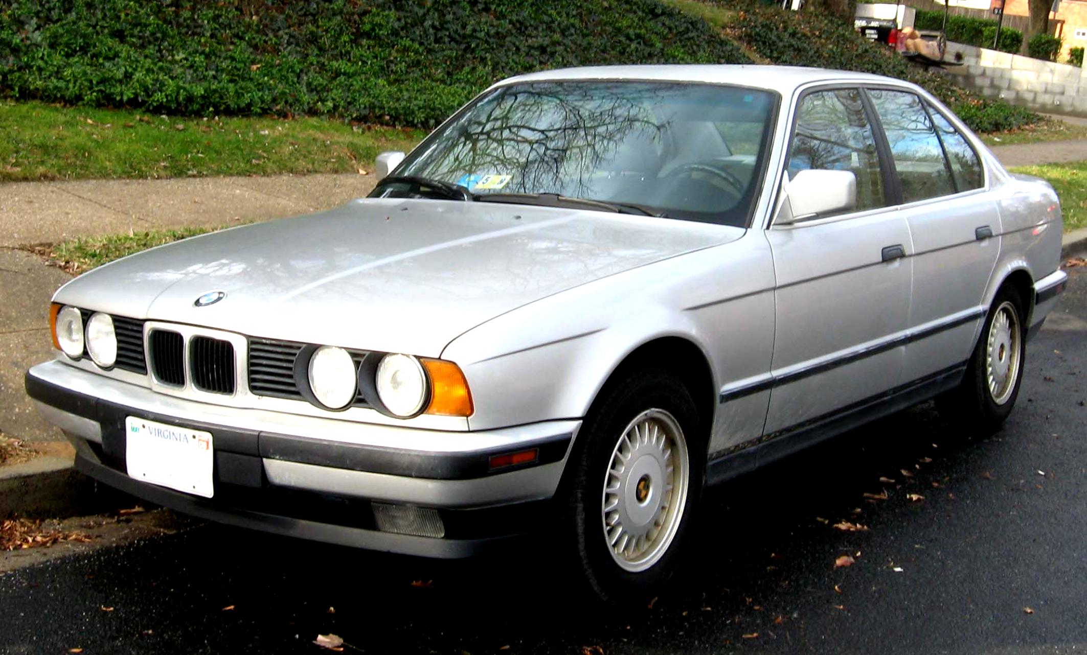 BMW 5 Series E34 1988 #2