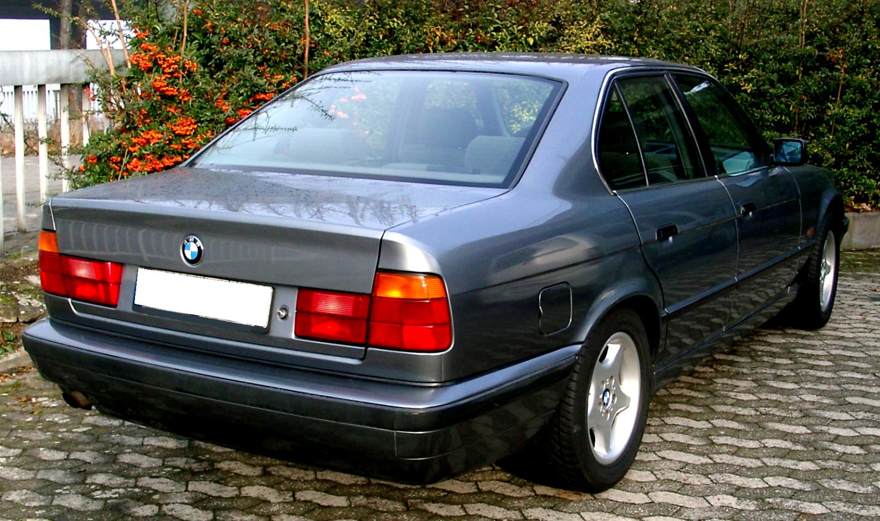 BMW 5 Series E34 1988 #7