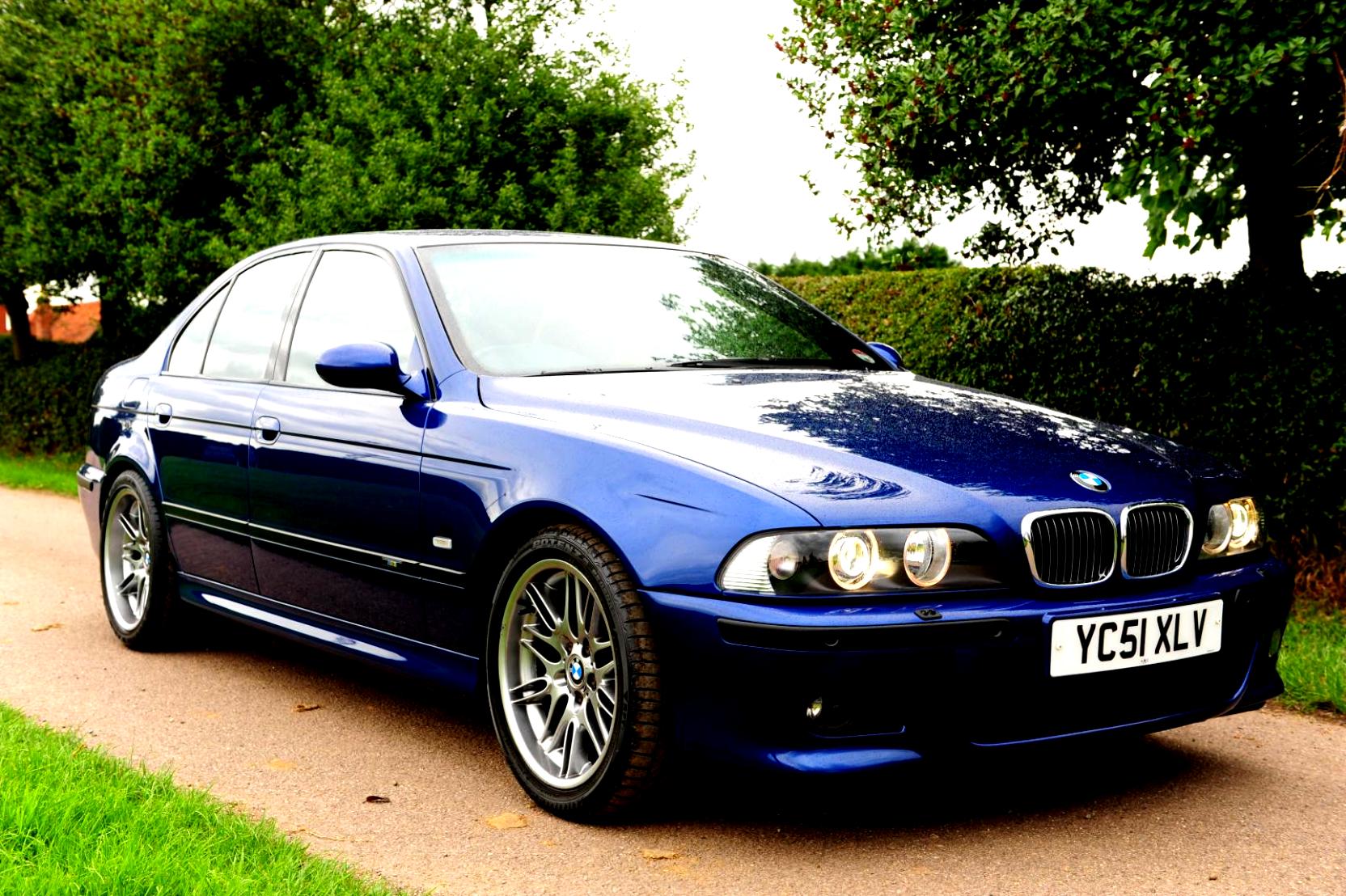 BMW 5 Series E39 2000 #10