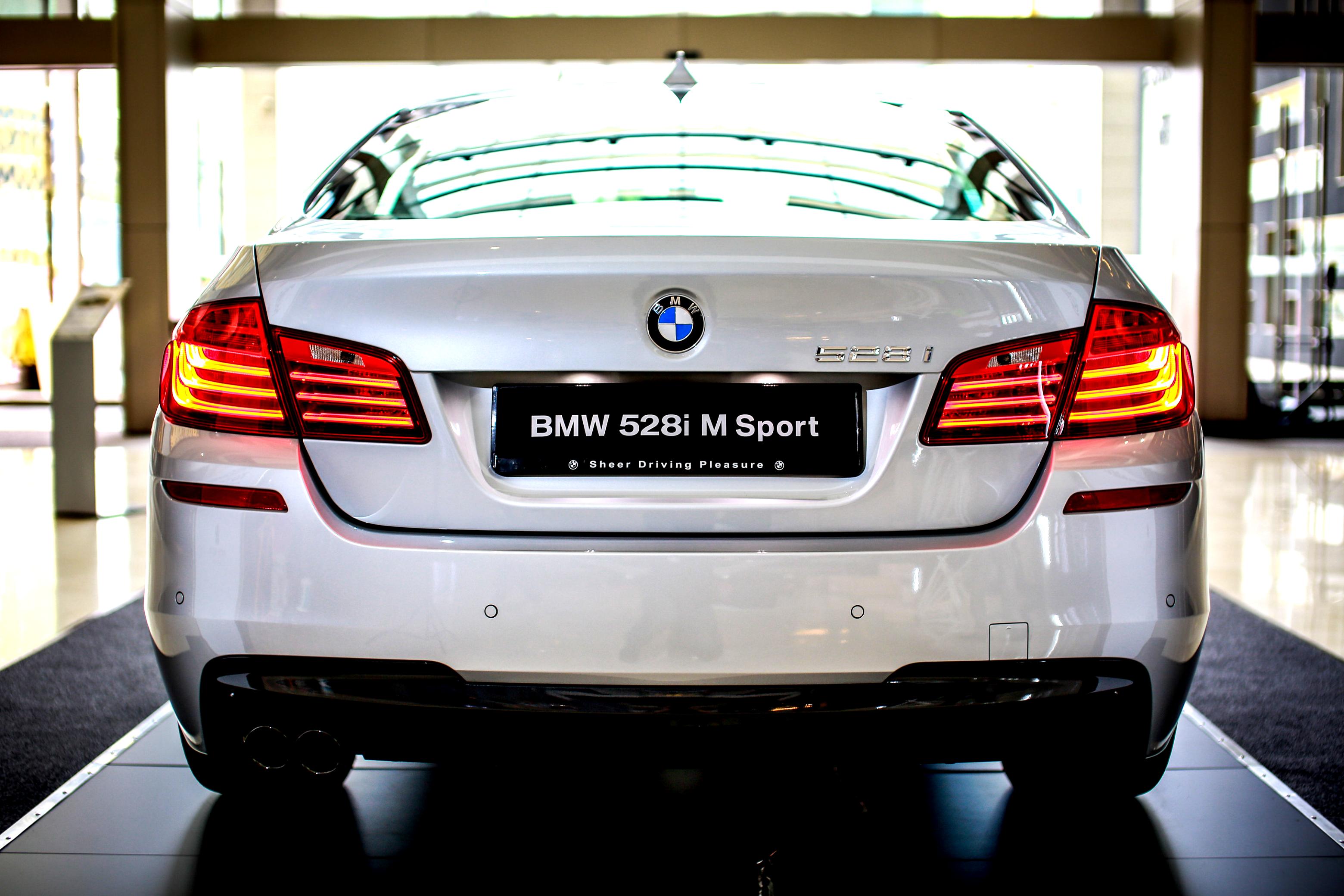 BMW 5 Series F10 LCI 2013 #20