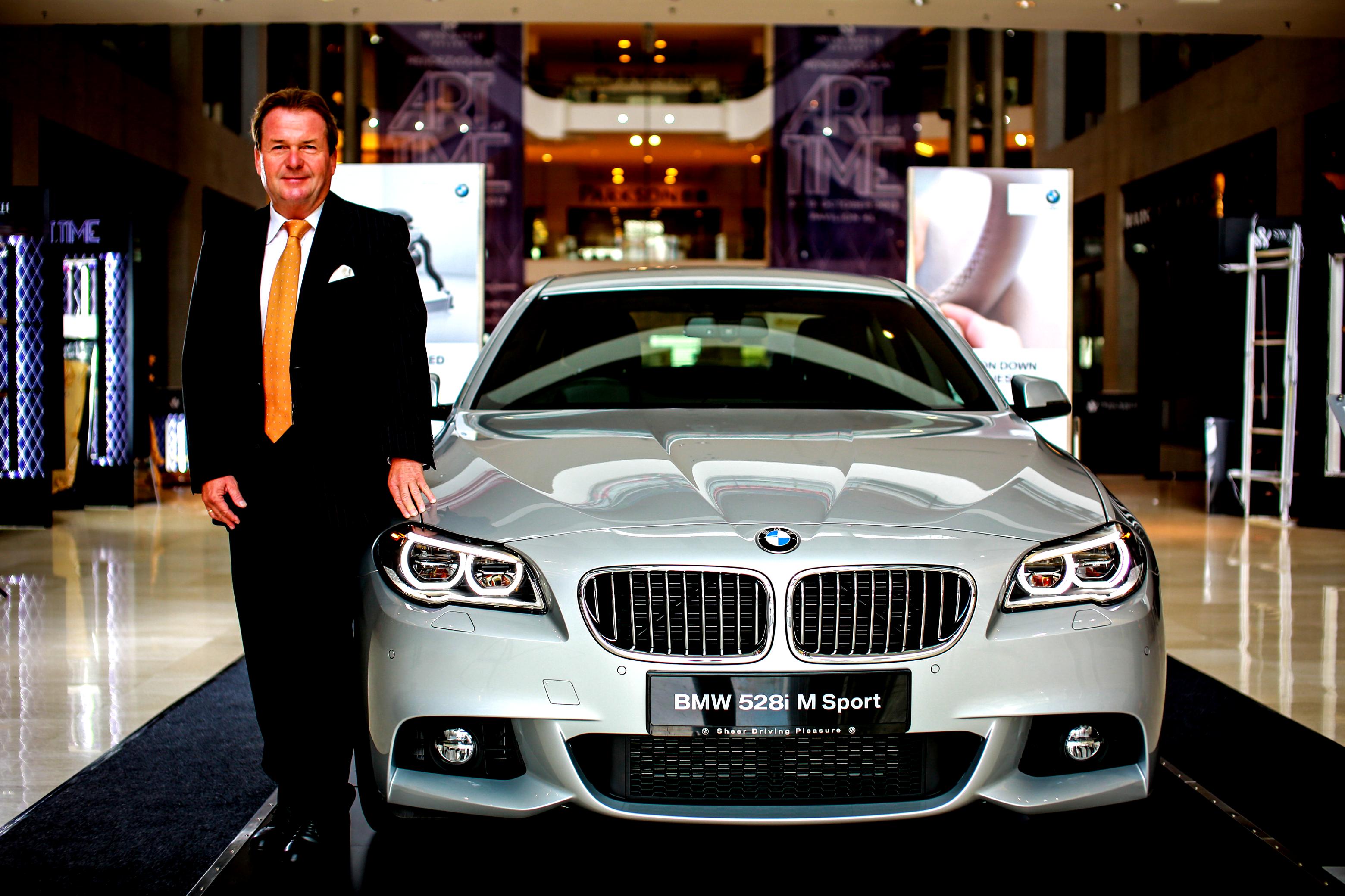 BMW 5 Series F10 LCI 2013 #35