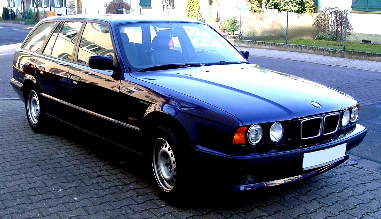 BMW 5 Series Touring E34 1992 #7