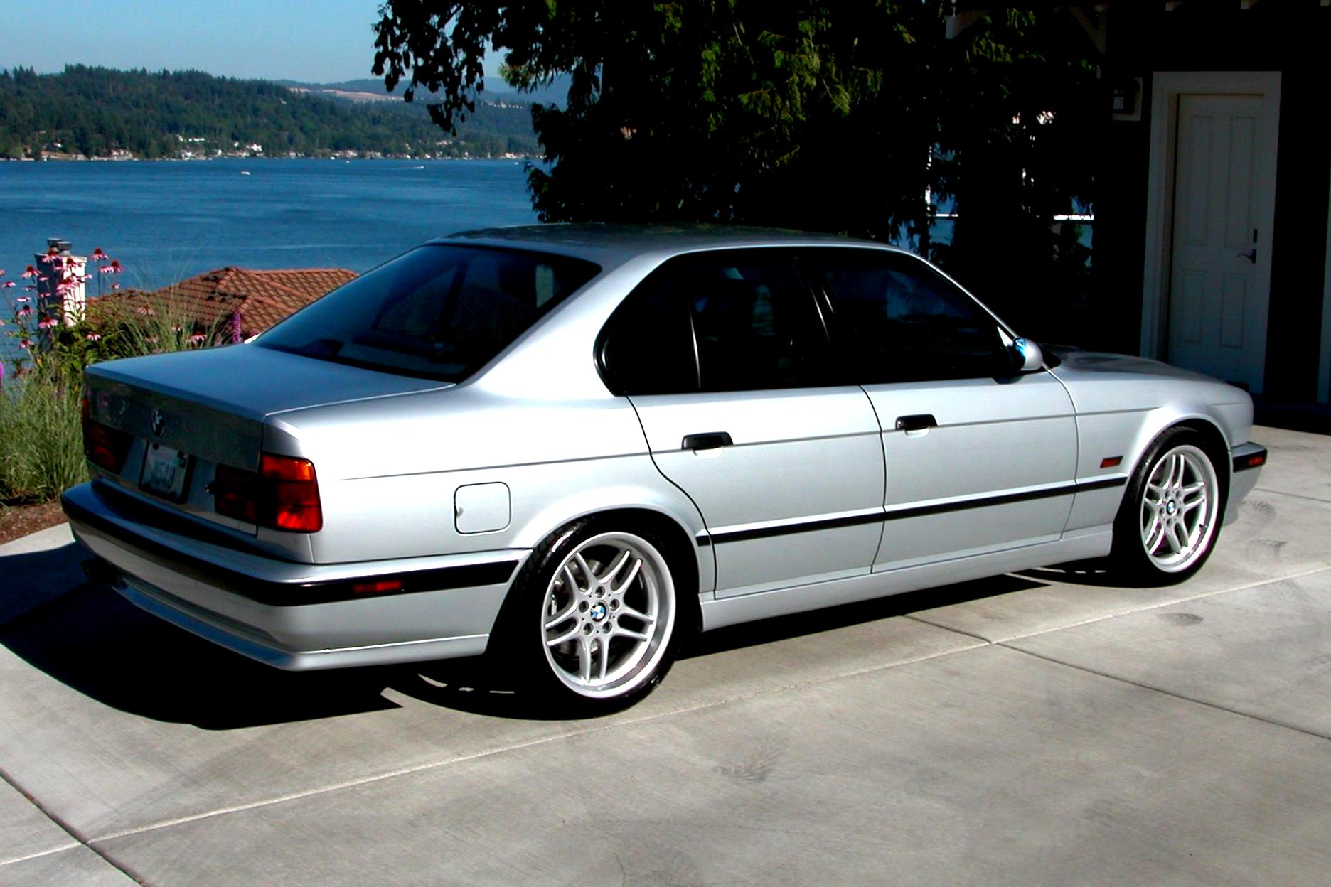 BMW 5 Series Touring E34 1992 #10